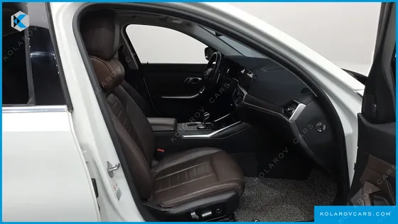 BMW 3 SERIES 330I XDRIVE LUXURY