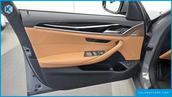 BMW 5 SERIES 520I LUXURY