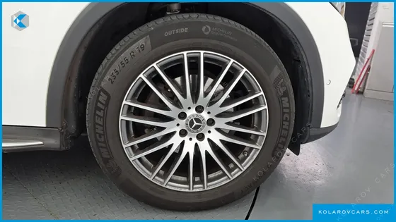 MERCEDES GLC-CLASS GLC220 D 4MATIC