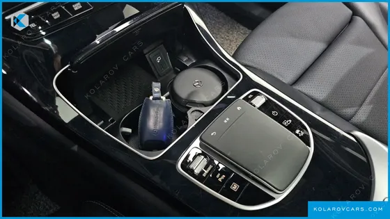 MERCEDES GLC-CLASS GLC300E 4MATIC