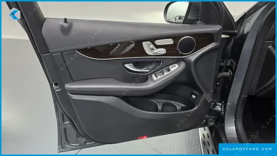 MERCEDES GLC-CLASS GLC300 4MATIC