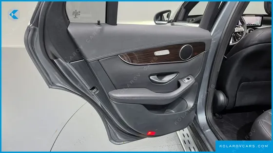 MERCEDES GLC-CLASS GLC300 4MATIC