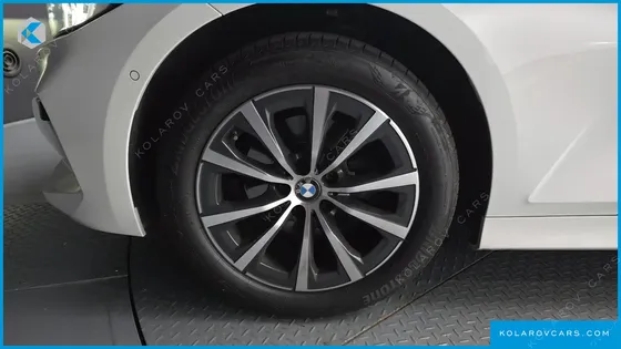 BMW 3 SERIES 320I