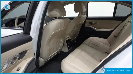 BMW 3 SERIES 330I LUXURY