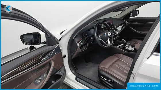 BMW 5 SERIES 523D LUXURY