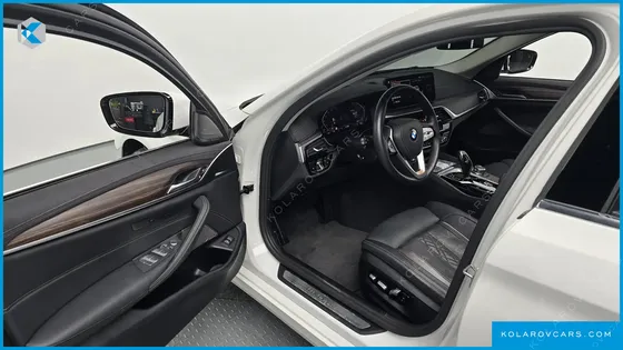 BMW 5 SERIES 530I LUXURY