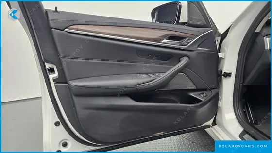 BMW 5 SERIES 530I LUXURY