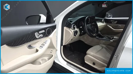 MERCEDES GLC-CLASS GCL300 4MATIC COUPE
