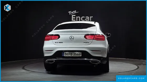 MERCEDES GLC-CLASS GLC300 4MATIC AMG LINE COUPE