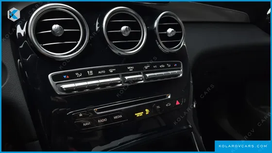 MERCEDES GLC-CLASS GLC300 4MATIC AMG LINE COUPE