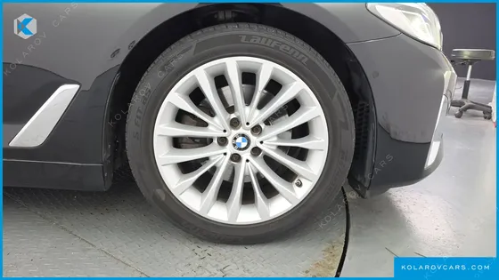 BMW 5 SERIES 520I LUXURY