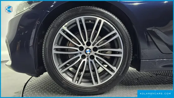 BMW 5 SERIES 520D M SPORT PACKAGE PLUS