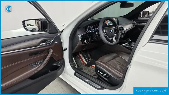 BMW 5 SERIES 530I XDRIVE M SPORT PACKAGE PLUS