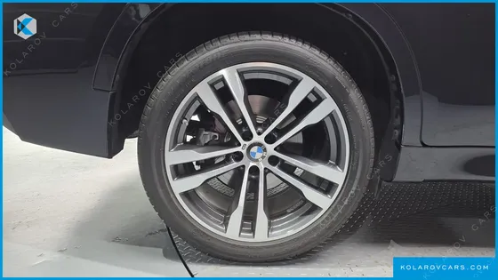 BMW X6 M50D