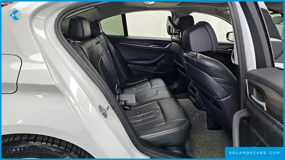 BMW 5 SERIES 520D XDRIVE LUXURY PLUS