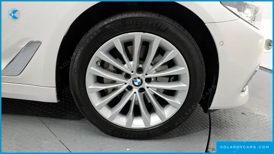 BMW 5 SERIES 530I XDRIVE LUXURY PLUS