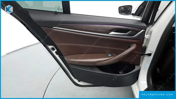 BMW 5 SERIES 530I XDRIVE LUXURY PLUS
