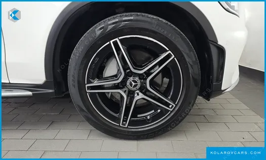 MERCEDES GLC-CLASS GLC300 4MATIC