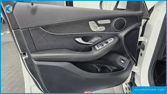 MERCEDES GLC-CLASS GLC300 4MATIC