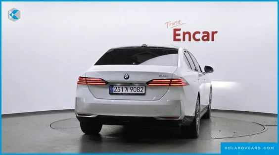 BMW 5 SERIES 520I