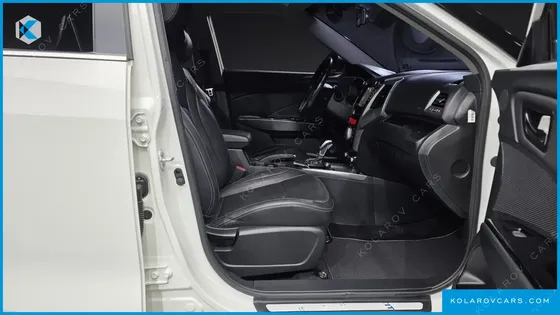 KGM - SSANGYONG TIVOLI LX 4WD