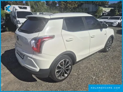 KGM - SSANGYONG TIVOLI LX 4WD