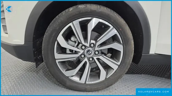 KGM - SSANGYONG TIVOLI GASOLINE 1.5 2WD