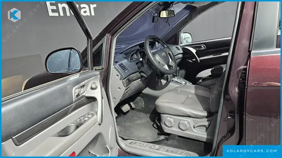 KGM - SSANGYONG KORANDO 4WD LT 11-SEATER