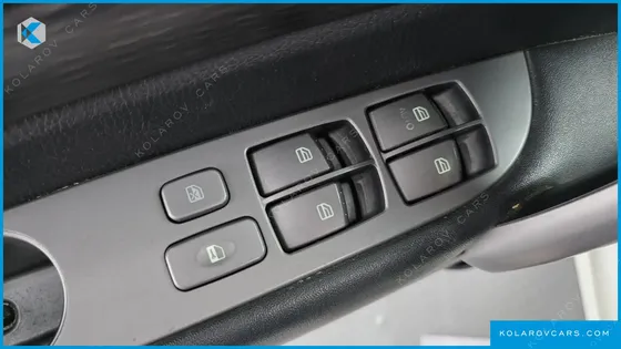 KGM - SSANGYONG KORANDO 4WD TX 11-SEATER