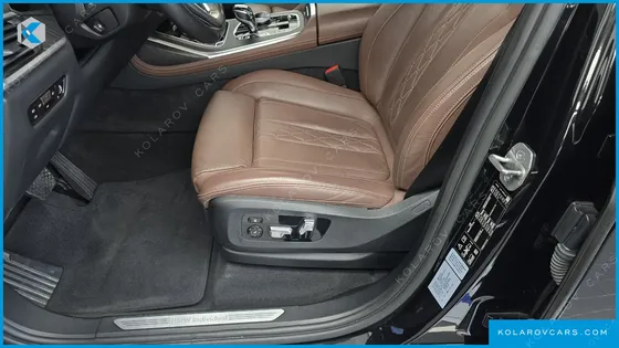 BMW X7 XDRIVE 40I DESIGN PURE EXCELLENCE 7-SEATER