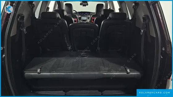 KGM - SSANGYONG KORANDO 4WD OUTDOOR EDITION 9-SEATER