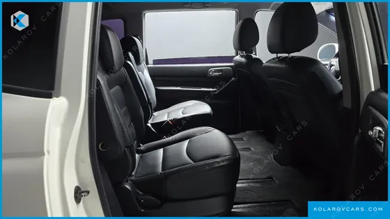 KGM - SSANGYONG KORANDO 4WD TX 9-SEATER