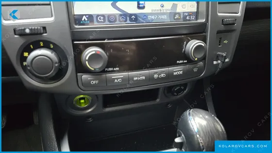 KGM - SSANGYONG KORANDO 4WD TX 9-SEATER