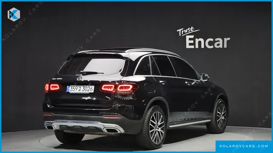 MERCEDES GLC-CLASS GLC300E 4MATIC