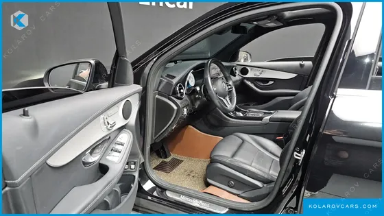 MERCEDES GLC-CLASS GLC300E 4MATIC