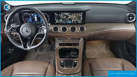MERCEDES E-CLASS E300E 4MATIC EXCLUSIVE
