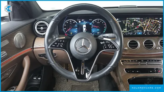 MERCEDES E-CLASS E300E 4MATIC EXCLUSIVE