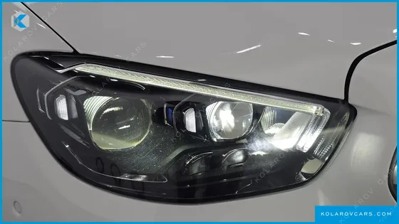 MERCEDES E-CLASS E300E 4MATIC EXCLUSIVE
