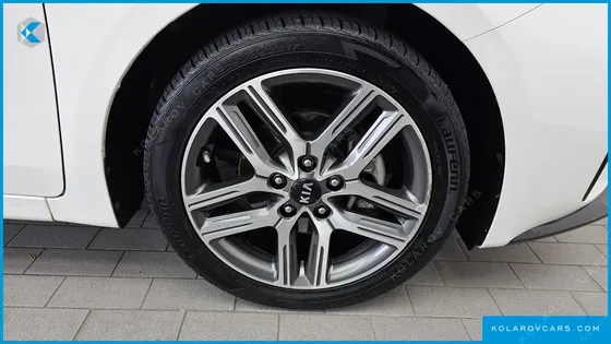 KIA K3 LUXURY