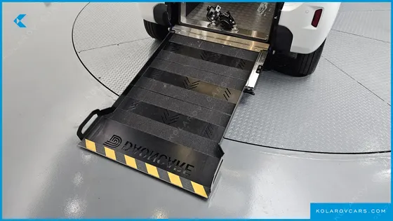KIA RAY WHEEL CHAIR LIFT/SLOPE