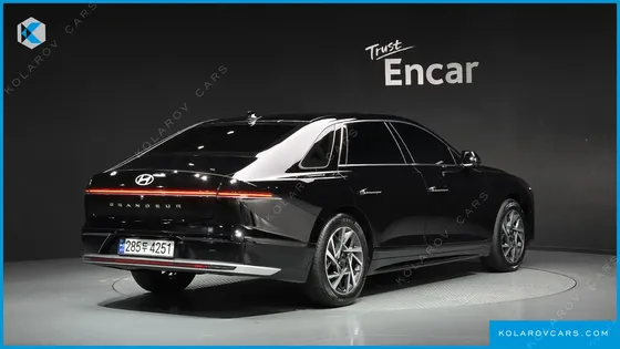 HYUNDAI GRANDEUR 2,5 GASOLINE 2WD