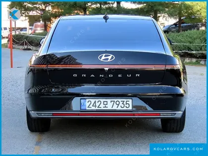 HYUNDAI GRANDEUR 2,5 GASOLINE 2WD