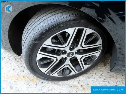 HYUNDAI GRANDEUR 2,5 GASOLINE 2WD