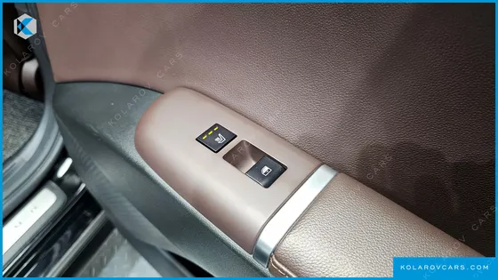HYUNDAI GRANDEUR 2,5 GASOLINE 2WD