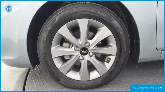 HYUNDAI ACCENT WIT 1.4 VVT MODERN