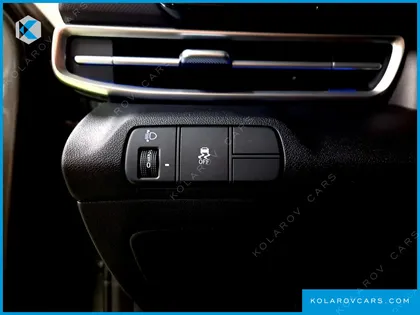 HYUNDAI ELANTRA (AVANTE) 1.6