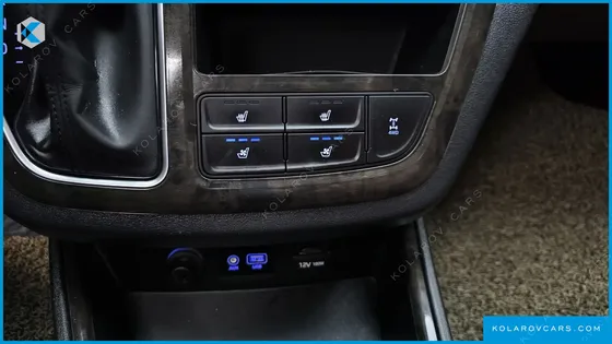HYUNDAI STAREX 4WD URBAN 9-SEATER