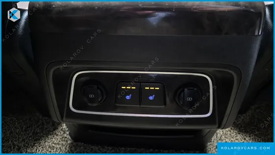 HYUNDAI STAREX 4WD URBAN 9-SEATER