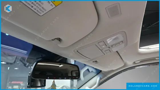 HYUNDAI STAREX 4WD URBAN 9-SEATER