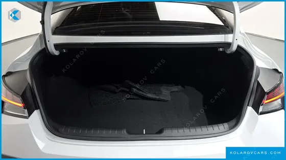 HYUNDAI ELANTRA (AVANTE) 1.6